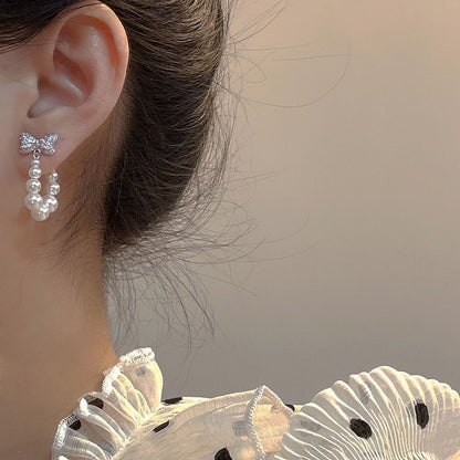 Butterfly with Pearl Earrings Wonderland Case