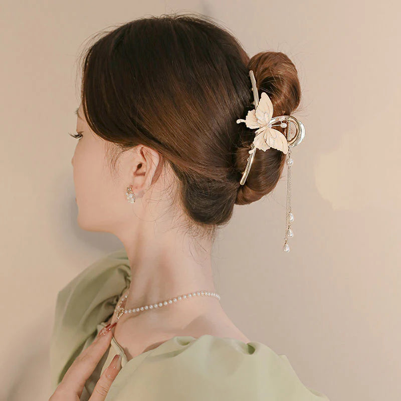 Butterfly Pearl Hair Cliphair Clip Wonderland Case