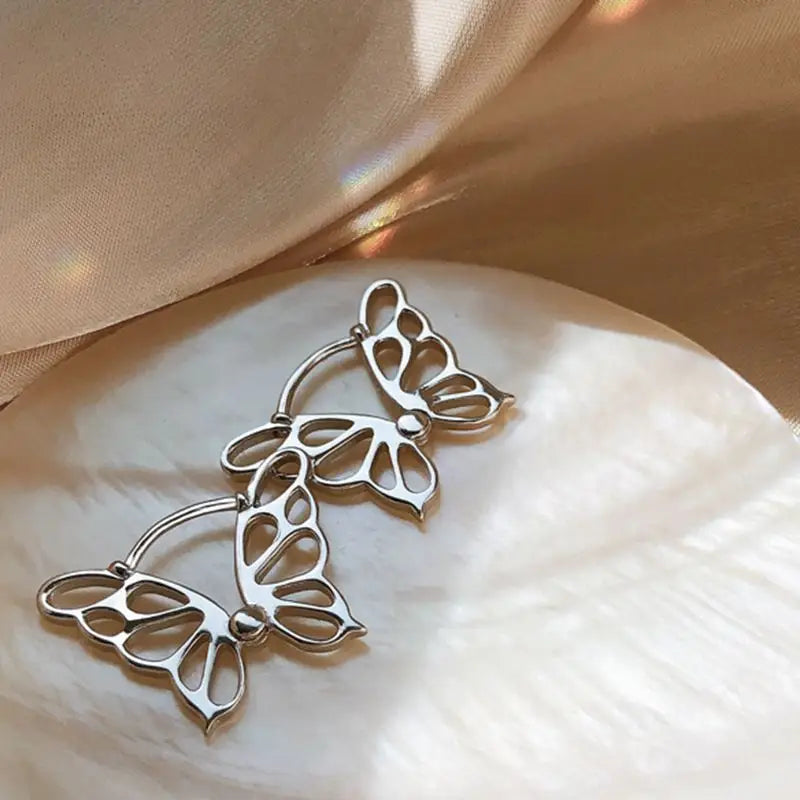 925 Sterling Silver Butterfly Earring CG137 - Silver / One 