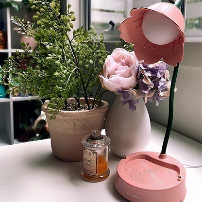 Flower LED Desk Lamp Wonderland Case