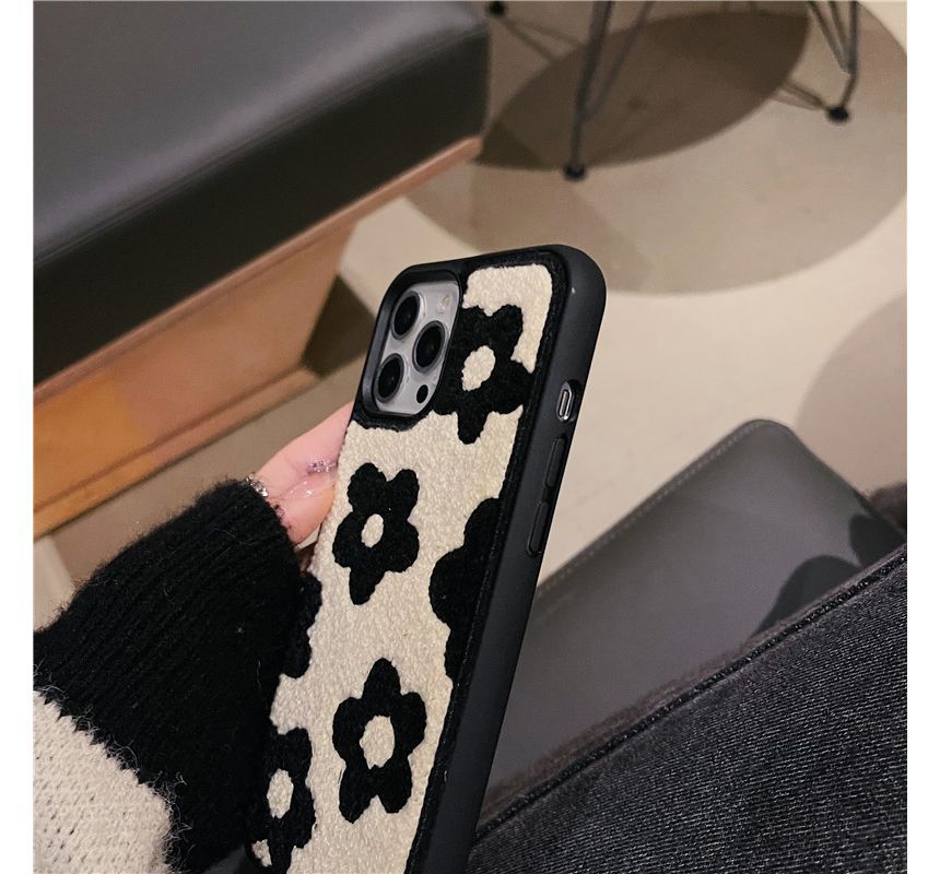 Floral Fabric Phone Case - iPhone 14 Pro Max / 14 Pro / 14 Plus / 14 / 13 Pro Max / 13 Pro / 13 / 12 Pro Max / 12 Pro / 12 / 11 Pro Max / 11 / XS Max / XS / XR / X / 8 Plus / 7 Plus ff34 Wonderland Case