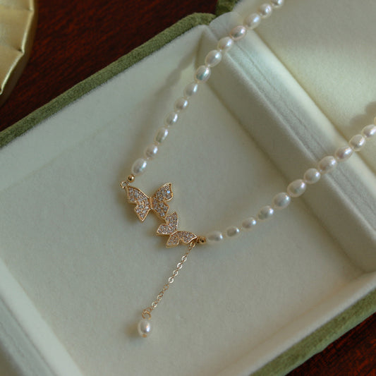 Butterfly Dance Pearl Necklace - Pink Pink