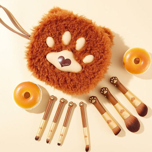 Kawaii Cat Paw Fluffy Makeup Brush ME65 Wonderland Case