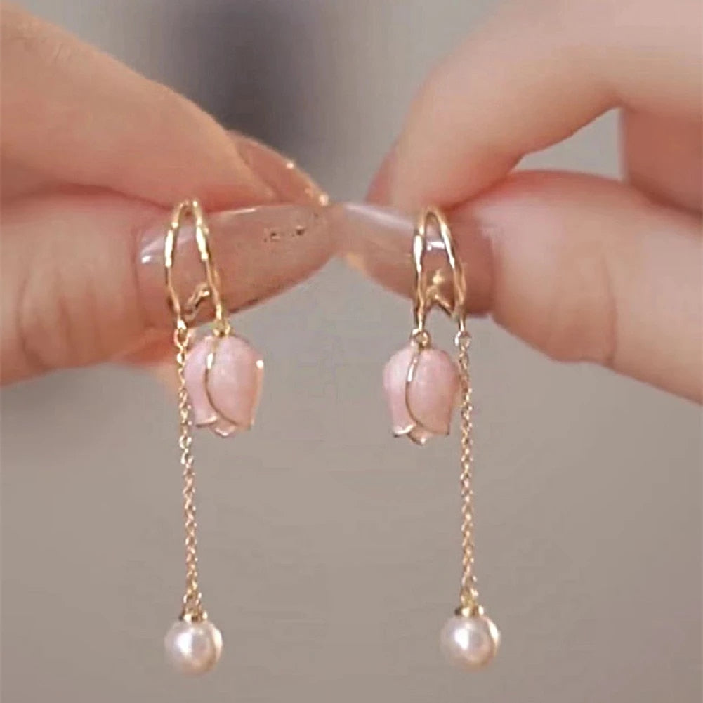 Pink tulip fringe long pearl earrings MK18474 Wonderland Case