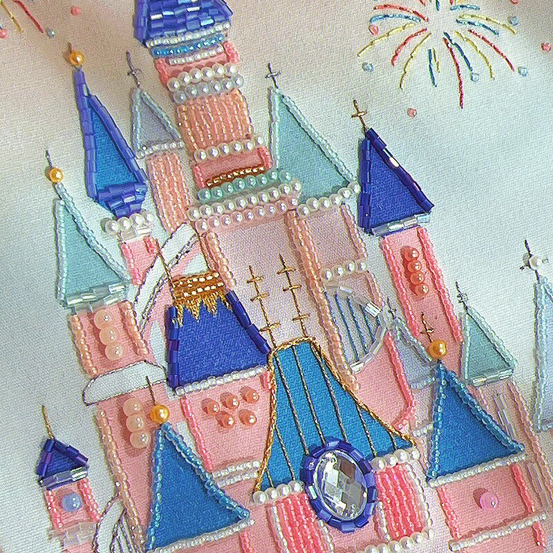 DIY castle embroidery decoration Wonderland Case