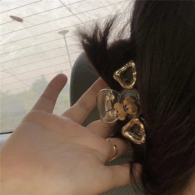 Bear Hair Claw-2