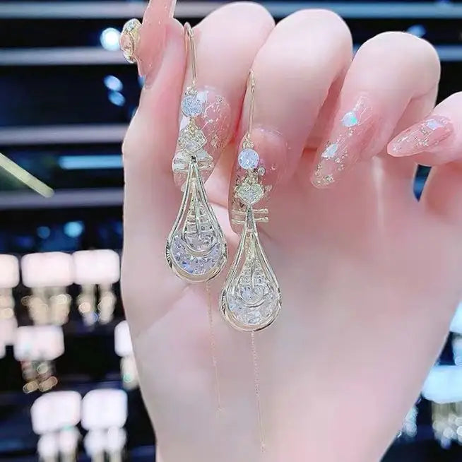 Pipa Rhinestone Alloy Earring-1