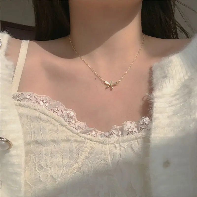 Rhinestone Flower Necklace-1