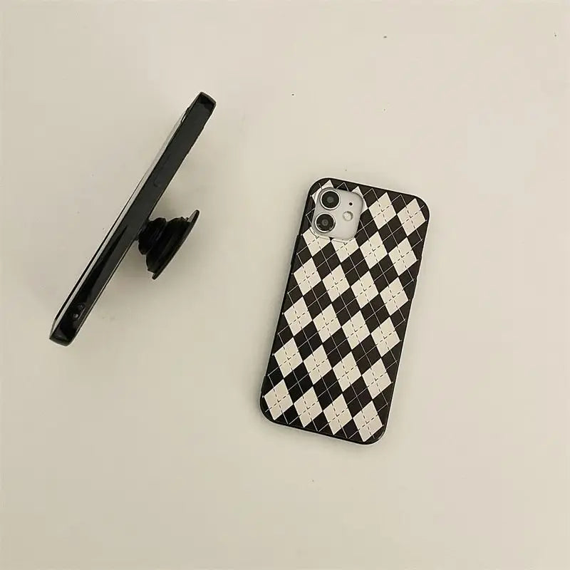 Is That The New Heart Pattern Checkered Phone Case ??