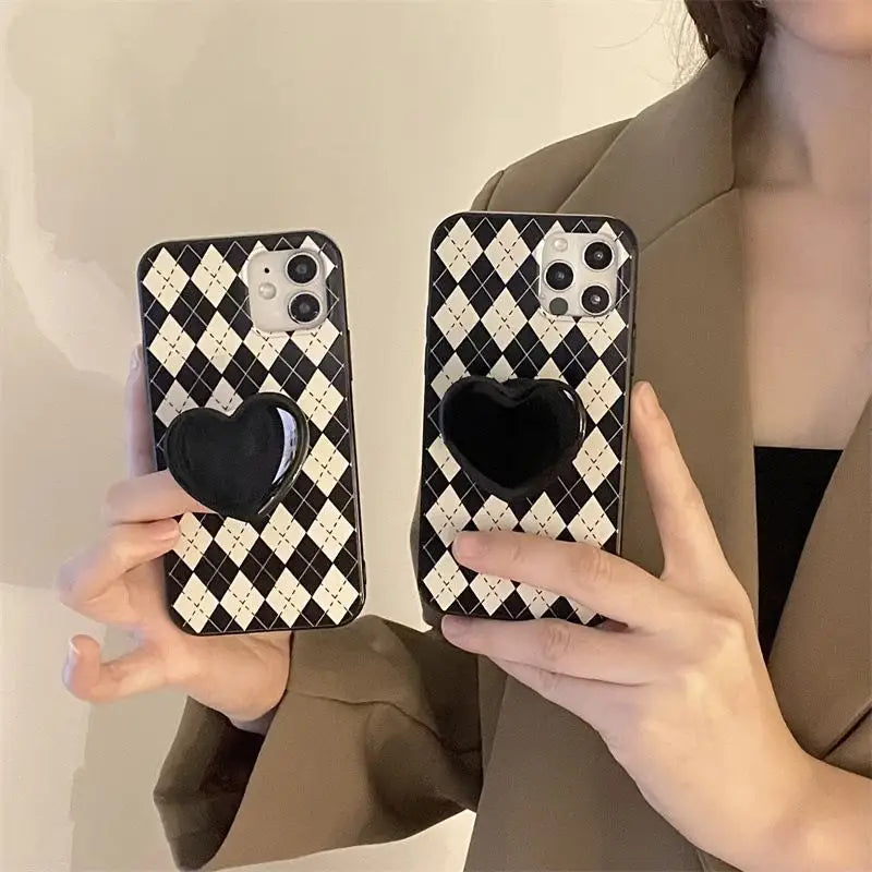 Argyle Heart Stand Phone Case - iPhone 13 Pro Max / 13 Pro / 13 / 12 Pro Max / 12 Pro / 12 / 11 Pro Max / 11 Pro / 11 / XS Max / XR / XS / X / 8 Plus / 7 Plus / 8 / 7 / SE 2-2
