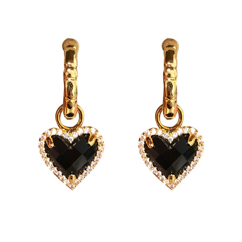 Black Sweet Heart Crystal Earrings Wonderland Case