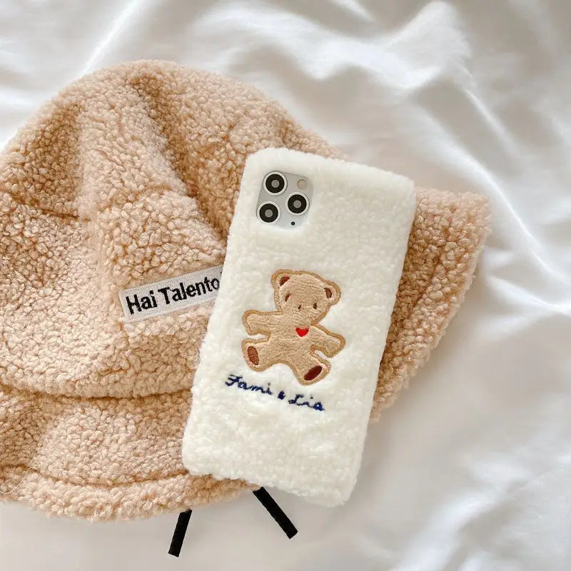 Bear Chenille Phone Case - iPhone 12 Pro Max / 12 Pro / 12 / 12 mini / 11 Pro Max / 11 Pro / 11 / SE / XS Max / XS / XR / X / SE 2 / 8 / 8 Plus / 7 / 7 Plus / Huawei / Honor-21