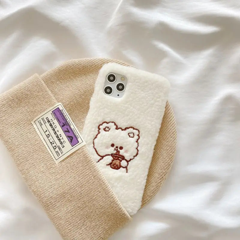 Bear Embroidered Chenille Phone Case - iPhone 12 Pro Max / 12 Pro / 12 / 12 mini / 11 Pro Max / 11 Pro / 11 / SE / XS Max / XS / XR / X / SE 2 / 8 / 8 Plus / 7 / 7 Plus / 6 / 6 Plus / Huawei-10
