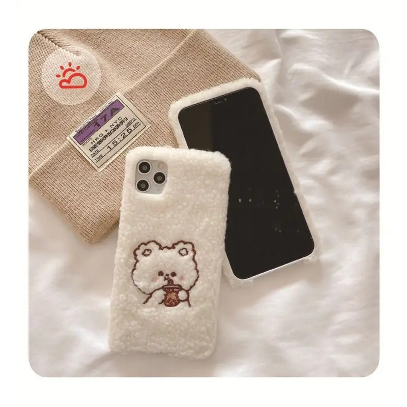 Bear Embroidered Chenille Phone Case - iPhone 12 Pro Max / 12 Pro / 12 / 12 mini / 11 Pro Max / 11 Pro / 11 / SE / XS Max / XS / XR / X / SE 2 / 8 / 8 Plus / 7 / 7 Plus / 6 / 6 Plus / Huawei-6