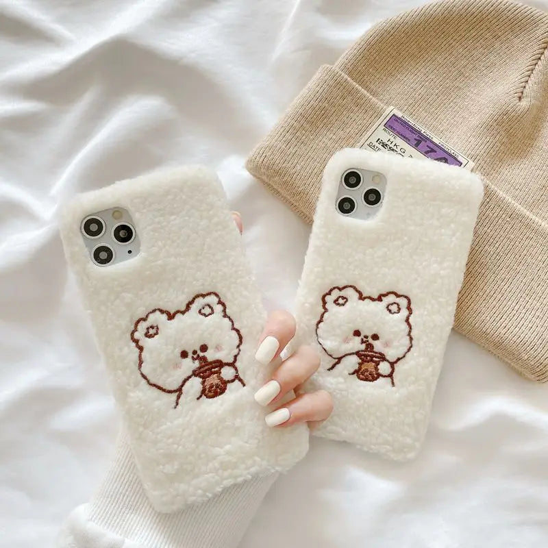 Bear Embroidered Chenille Phone Case - iPhone 12 Pro Max / 12 Pro / 12 / 12 mini / 11 Pro Max / 11 Pro / 11 / SE / XS Max / XS / XR / X / SE 2 / 8 / 8 Plus / 7 / 7 Plus / 6 / 6 Plus / Huawei-9