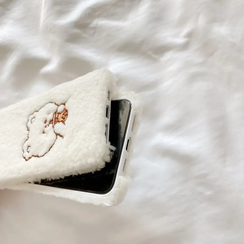 Bear Embroidered Chenille Phone Case - iPhone 12 Pro Max / 12 Pro / 12 / 12 mini / 11 Pro Max / 11 Pro / 11 / SE / XS Max / XS / XR / X / SE 2 / 8 / 8 Plus / 7 / 7 Plus / 6 / 6 Plus / Huawei-2