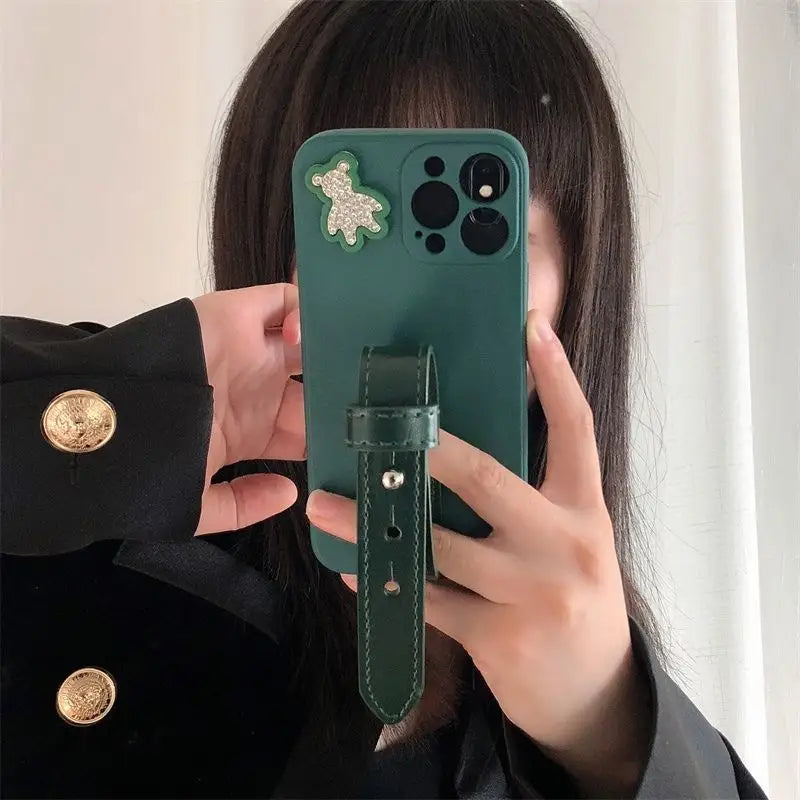 Bear Hand Strap Phone Case - iPhone 13 Pro Max / 13 Pro / 13 / 13 mini / 12 Pro Max / 12 Pro / 12 / 12 mini / 11 Pro Max / 11 Pro / 11 / SE / XS Max / XS / XR / X / SE 2 / 8 / 8 Plus / 7 / 7 Plus / 6 / 6 Plus-2