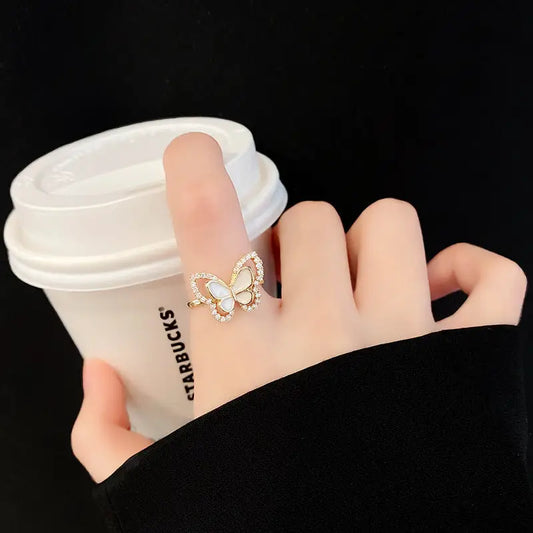 Brooke Butterfly Ring LIN09 - Gold(no box)