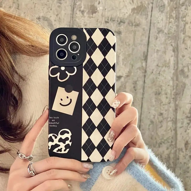 Cartoon Argyle Phone Case - iPhone 13 Pro Max / 13 Pro / 13 / 13 mini / 12 Pro Max / 12 Pro / 12 / 12 mini / 11 Pro Max / 11 Pro / 11 / SE / XS Max / XS / XR / X / SE 2 / 8 / 8 Plus / 7 / 7 Plus-7