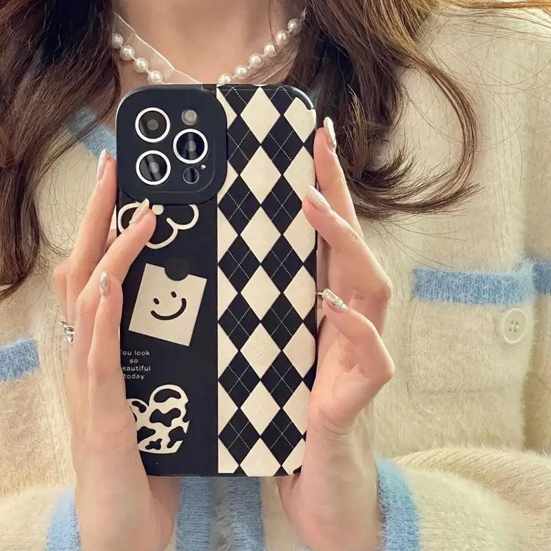 Cartoon Argyle Phone Case - iPhone 13 Pro Max / 13 Pro / 13 / 13 mini / 12 Pro Max / 12 Pro / 12 / 12 mini / 11 Pro Max / 11 Pro / 11 / SE / XS Max / XS / XR / X / SE 2 / 8 / 8 Plus / 7 / 7 Plus-6