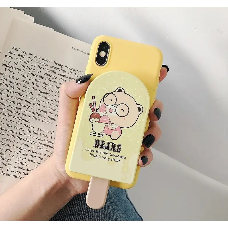 Cartoon Print Mirrored Phone Case with Hair Comb - iPhone 11 Pro Max / 11 Pro / 11 / SE / XS Max / XS / XR / X / SE 2 / 8 / 8 Plus / 7 / 7 Plus-10