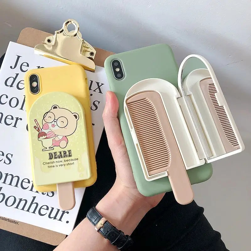 Cartoon Print Mirrored Phone Case with Hair Comb - iPhone 11 Pro Max / 11 Pro / 11 / SE / XS Max / XS / XR / X / SE 2 / 8 / 8 Plus / 7 / 7 Plus-1