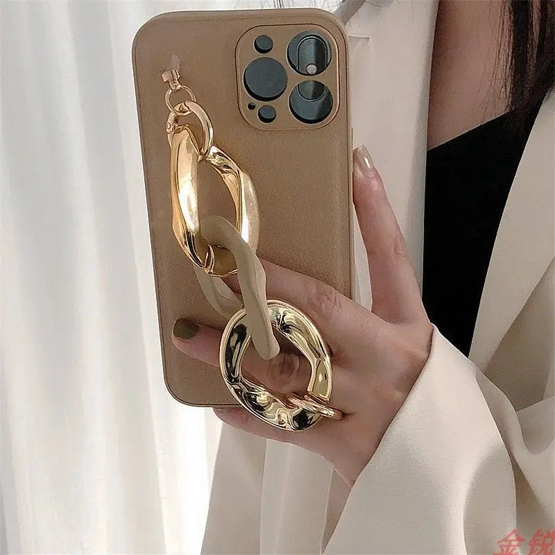 Chunky Chain Phone Case - iPhone 13 Pro Max / 13 Pro / 13 / 13 mini / 12 Pro Max / 12 Pro / 12 / 12 mini / 11 Pro Max / 11 Pro / 11 / SE / XS Max / XS / XR / X / SE 2 / 8 / 8 Plus / 7 / 7 Plus-4