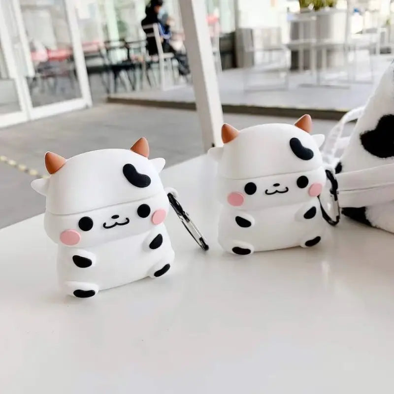 Cow AirPods Earphone Case Skin - Mobile Cases & Protectors