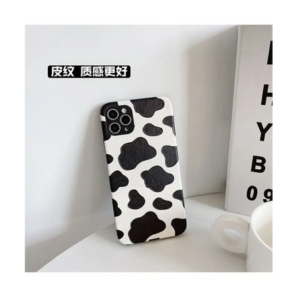 Cow-Print Phone Case - iPhone 12 / iPhone 12 Pro / iPhone 12