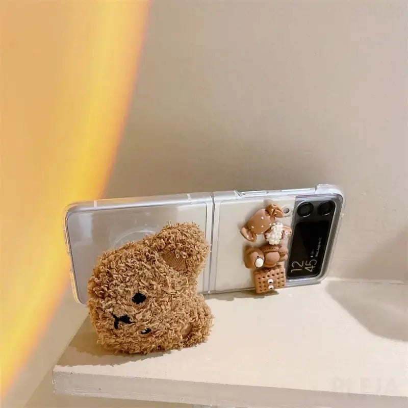 Cute Fluffy Bear Phone Case For Samsung Galaxy Z Flip3 BC097