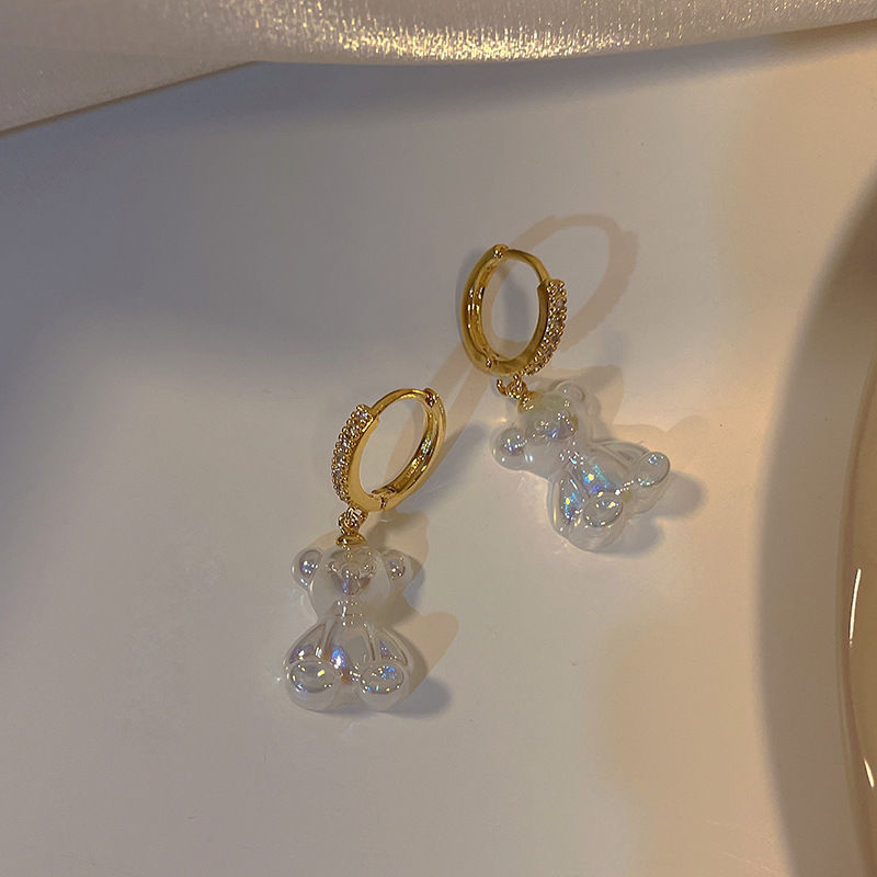 Crystal bear earrings Wonderland Case