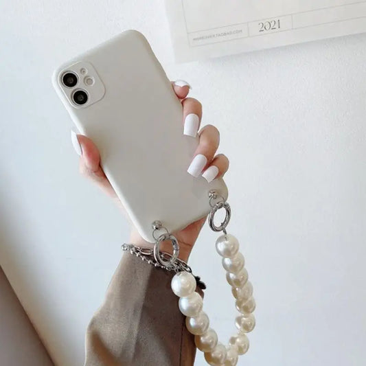 Faux Pearl Chain Phone Case - iPhone 12 Pro Max / 12 Pro / 