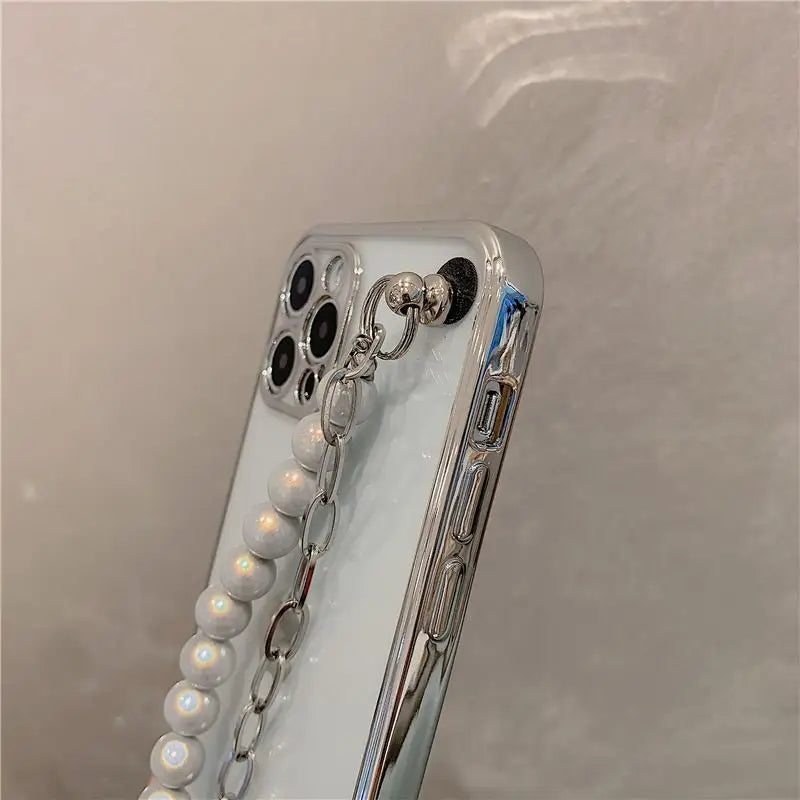 Faux Pearl Chain Transparent Phone Case - iPhone 13 Pro Max 