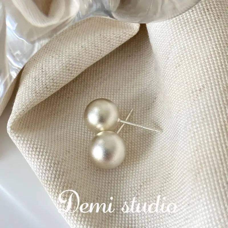 Faux Pearl Earring E824 - Silver / One Size - Fancy Earrings