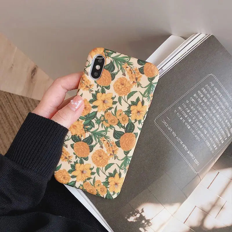 Floral Print Phone Case - iPhone 11 Pro Max / 11 Pro / 11 / 