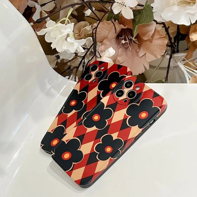 Flower Argyle Phone Case - iPhone 13 Pro Max / 13 Pro / 13 / 13 mini / 12 Pro Max / 12 Pro / 12 / 12 mini / 11 Pro Max / 11 Pro / 11 / SE / XS Max / XS / XR / X / SE 2 / 8 / 8 Plus / 7 / 7 Plus-8