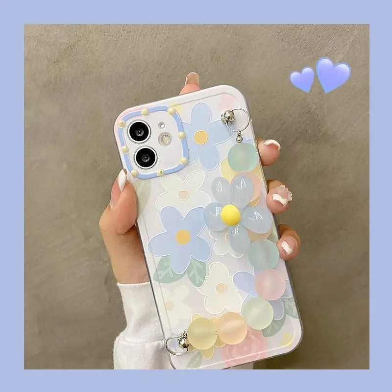 Flower Chain Phone Case - iPhone 12 Pro Max / 12 Pro / 12 / 