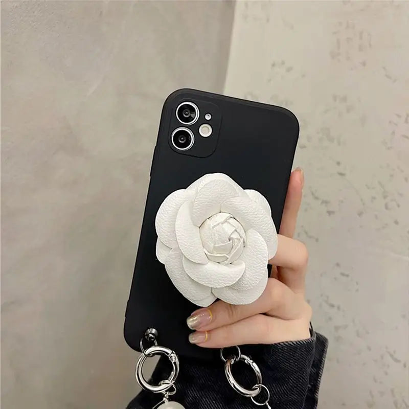 Flower Faux Pearl Chain Phone Case - iPhone 12 Pro Max / 12 