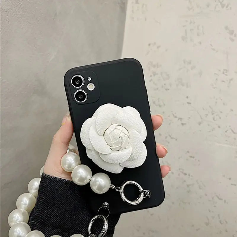 Flower Faux Pearl Chain Phone Case - iPhone 12 Pro Max / 12 