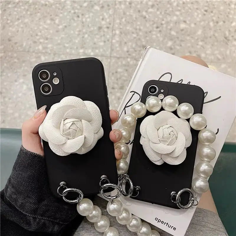 Flower Faux Pearl Chain Phone Case - iPhone 12 Pro Max / 12 