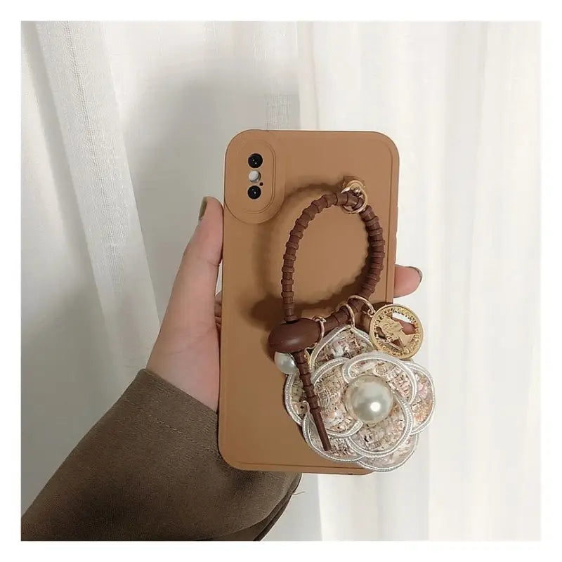 Flower Faux Pearl Phone Case - iPhone 13 Pro Max / 13 Pro / 13 / 13 mini / 12 Pro Max / 12 Pro / 12 / 12 mini / 11 Pro Max / 11 Pro / 11 / SE / XS Max / XS / XR / X / SE 2 / 8 / 8 Plus / 7 / 7 Plus / 6 / 6 Plus-10