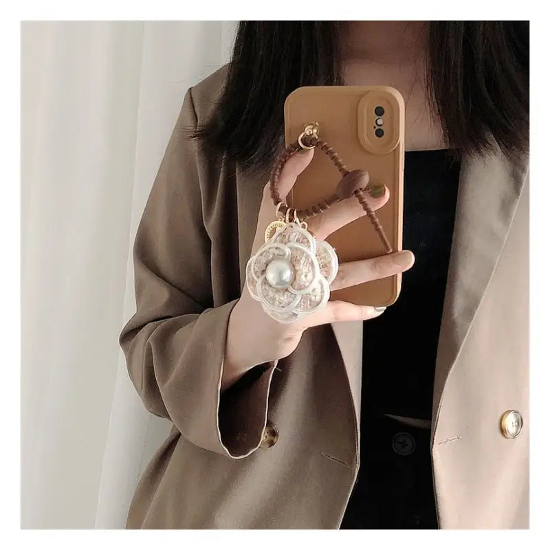 Flower Faux Pearl Phone Case - iPhone 13 Pro Max / 13 Pro / 13 / 13 mini / 12 Pro Max / 12 Pro / 12 / 12 mini / 11 Pro Max / 11 Pro / 11 / SE / XS Max / XS / XR / X / SE 2 / 8 / 8 Plus / 7 / 7 Plus / 6 / 6 Plus-6