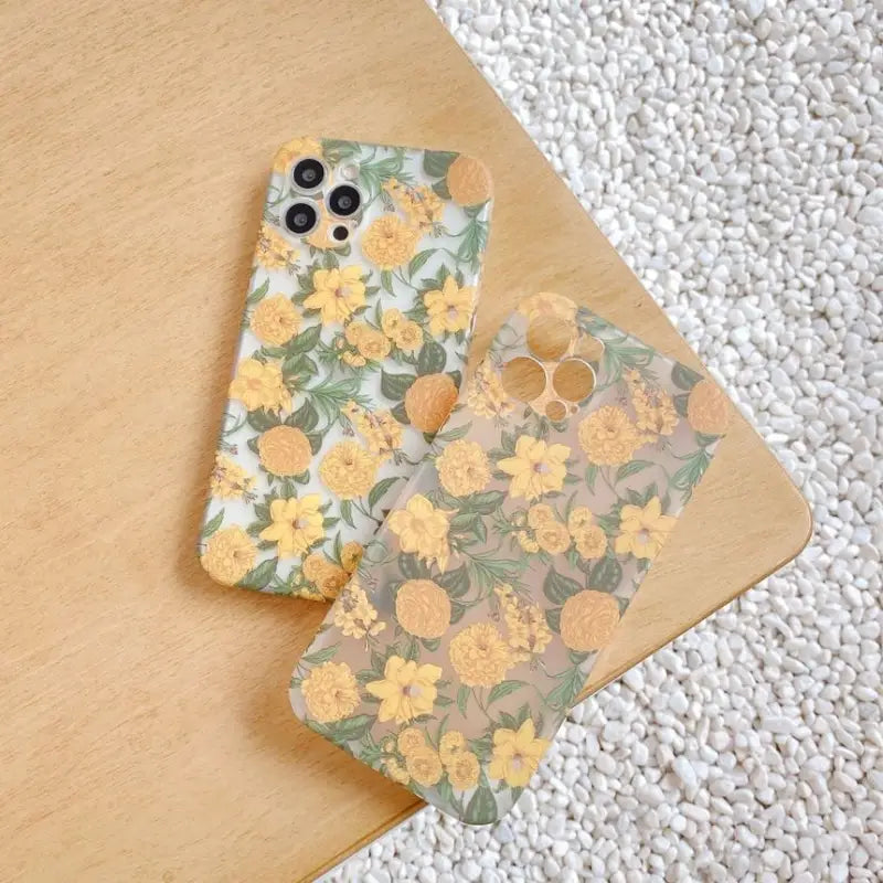 Flower Phone Case - Iphone 12 Pro Max / 12 Pro / 12 / 12 Mini / 11 Pro Max / 11 Pro / 11 / Se / Xs Max / Xs / Xr / X / Se 2 / 8 / 8 Plus / 7 / 7 Plus-6