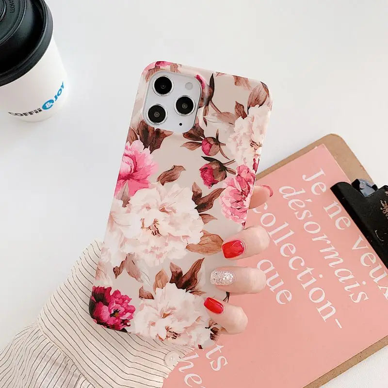 Flower Phone Case - iPhone 12 Pro Max / 12 Pro / 12 / 12 mini / 11 Pro Max / 11 Pro / 11 / SE / XS Max / XS / XR / X / SE 2 / 8 / 8 Plus / 7 / 7 Plus-7