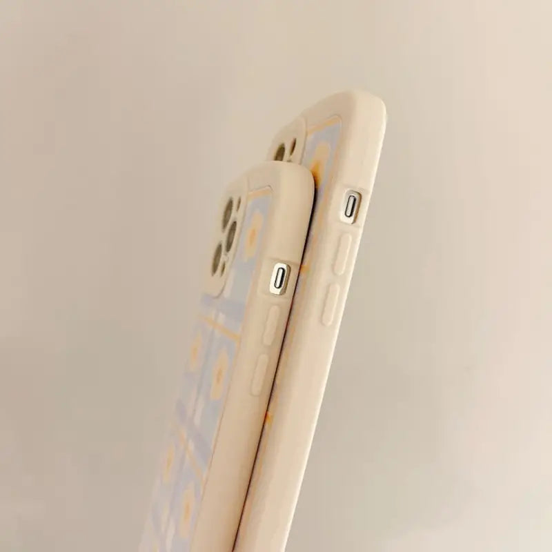 Flower Plaid Phone Case - iPhone 7 / 8 / SE / 7 Plus / 8 