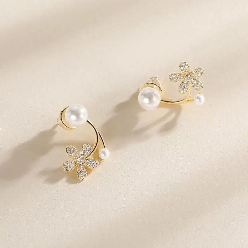 Flower Rhinestone Faux Pearl Alloy Earring Wd63 - Gold / One