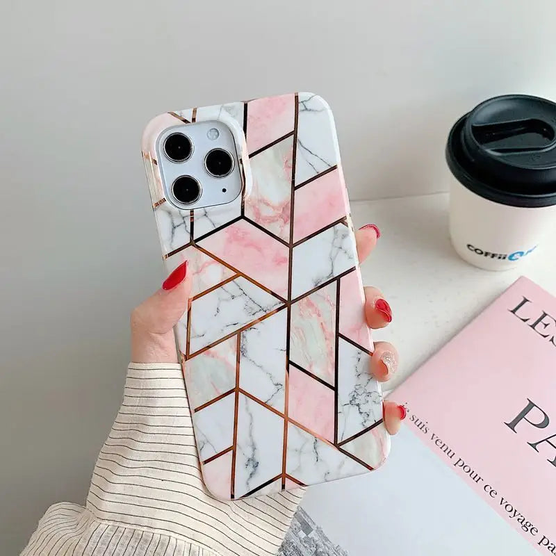 Geometric Marble Print Phone Case - iPhone 12 Pro Max / 12 Pro / 12 / 12 mini / 11 Pro Max / 11 Pro / 11 / SE / XS Max / XS / XR / X / SE 2 / 8 / 8 Plus / 7 / 7 Plus-7