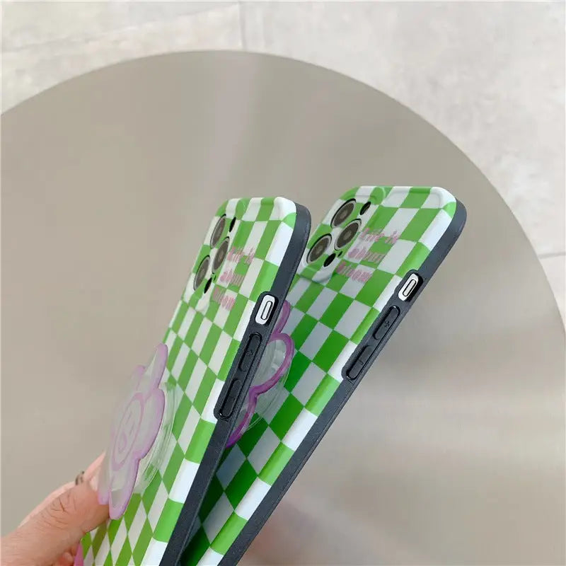 Green Grid Printing With Smile Flower Holder iPhone Case 