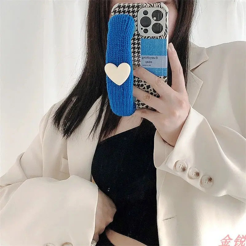 Heart Knit Hand Strap Phone Case - Huawei / Honor-3