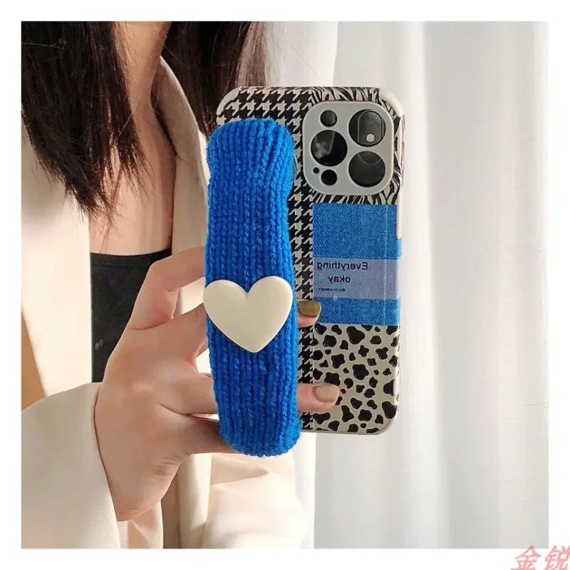 Heart Knit Hand Strap Phone Case - Xiaomi / Red Mi-6